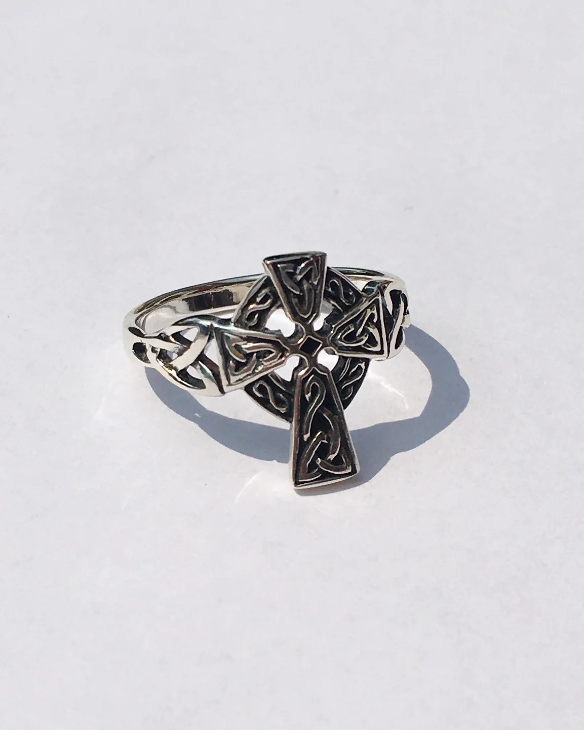 Rhiannon Cross Ring - Image 5