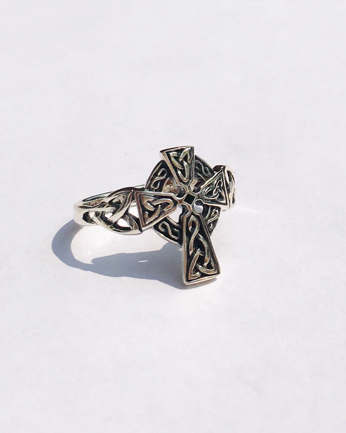 Rhiannon Cross Ring - Image 6