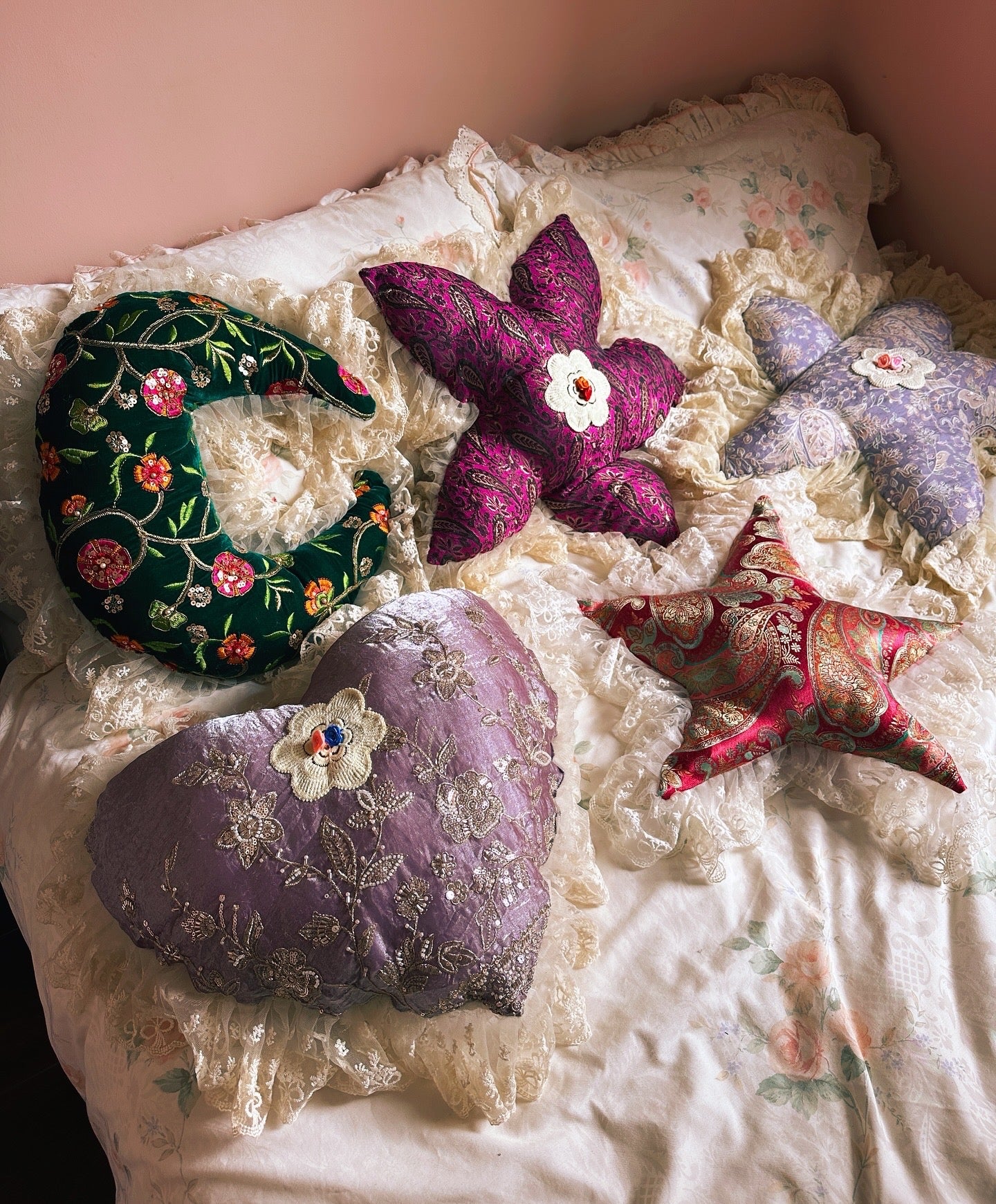 Flower Shaped Pillow in Layla - Image 4