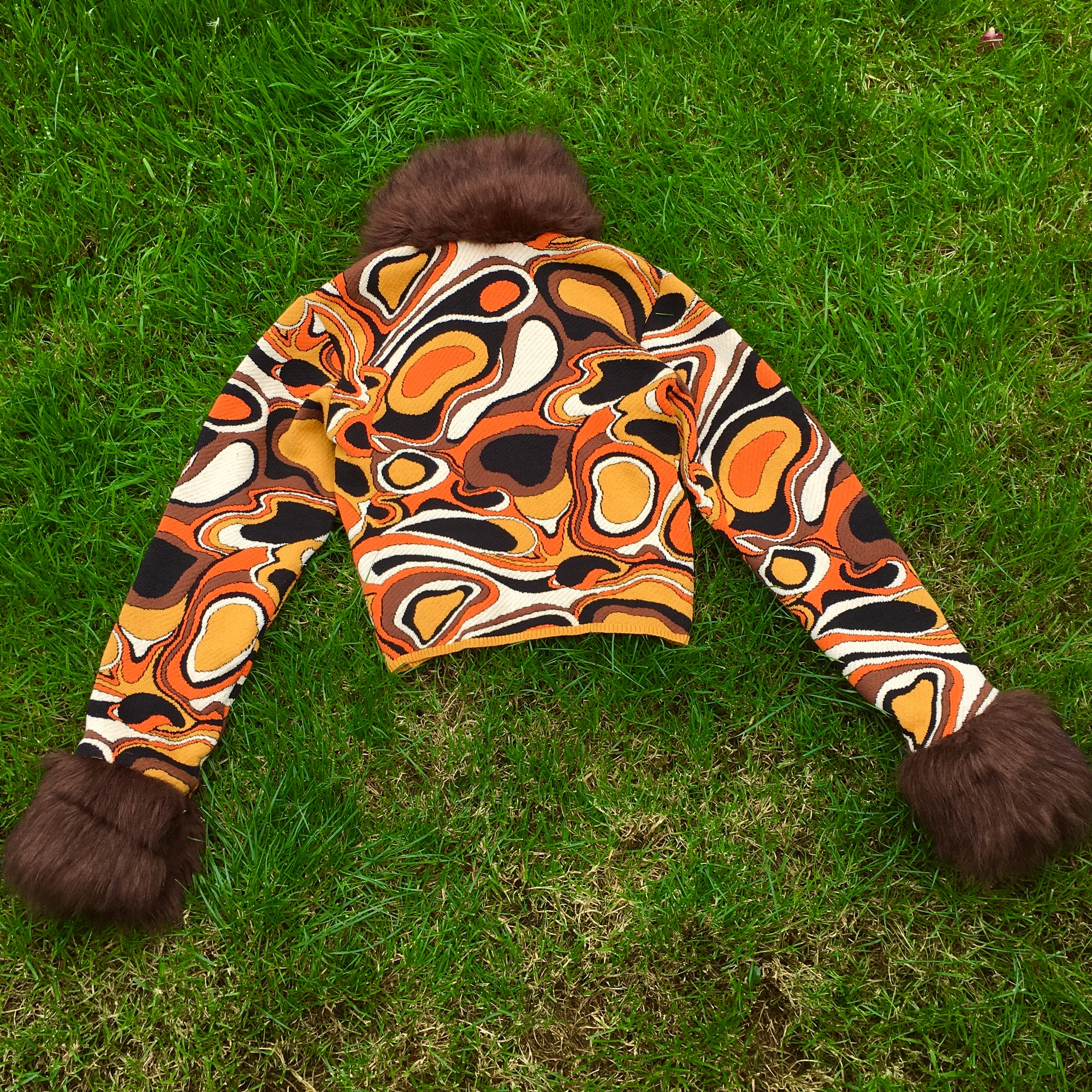 Womens SAMPLE - Lava Crop Faux Fur Knit Jacket Size M-L - Image 2