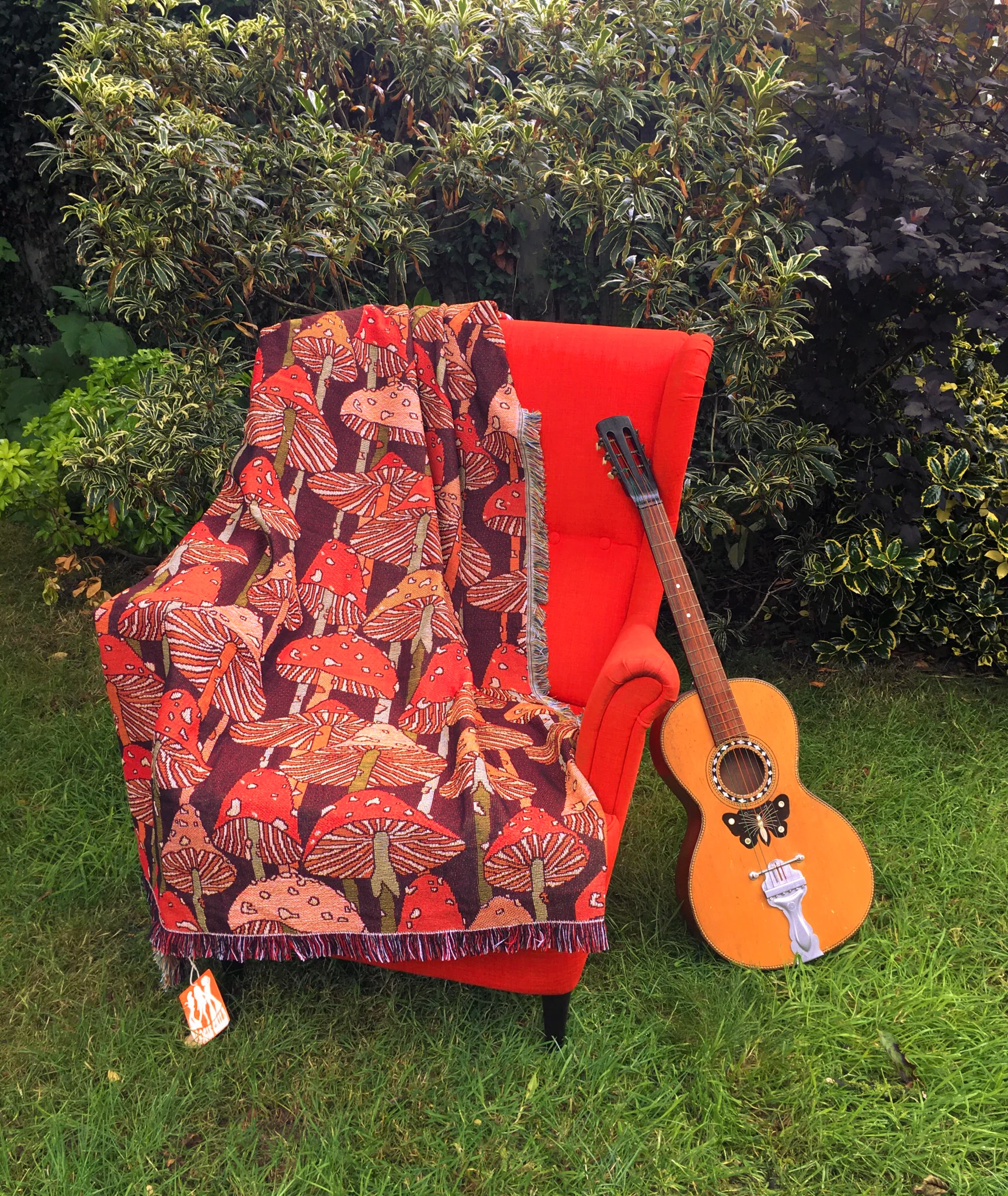 Mushroom Meadow Woven Blanket - Image 5