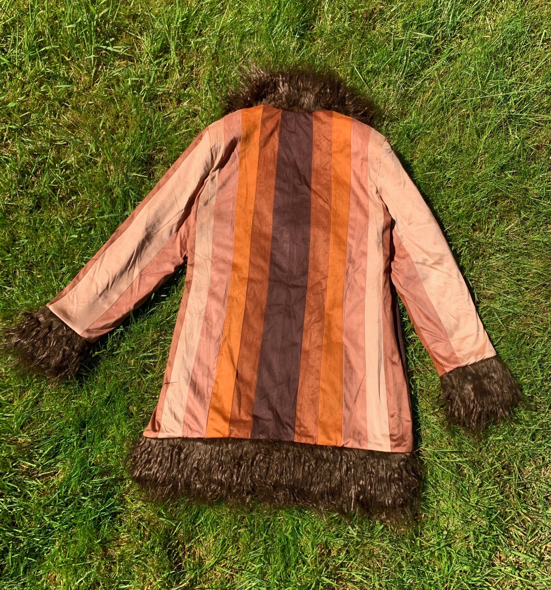 The Norwegian Wood Afghan Coat - Image 10