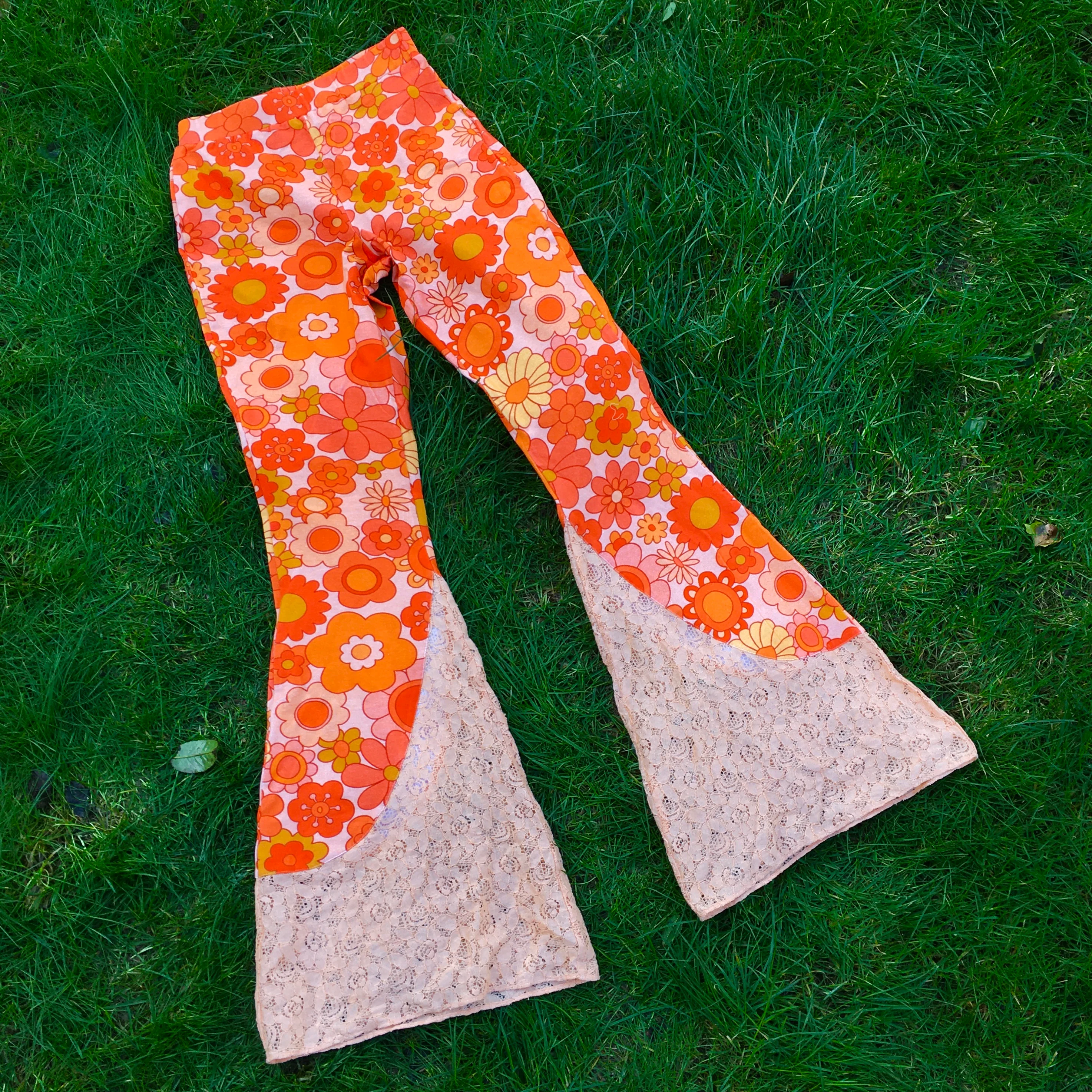 Womens SAMPLE - Floral Lace Detail Flares Size XS